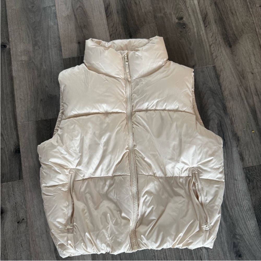 Old Navy Cream Quilted Vest